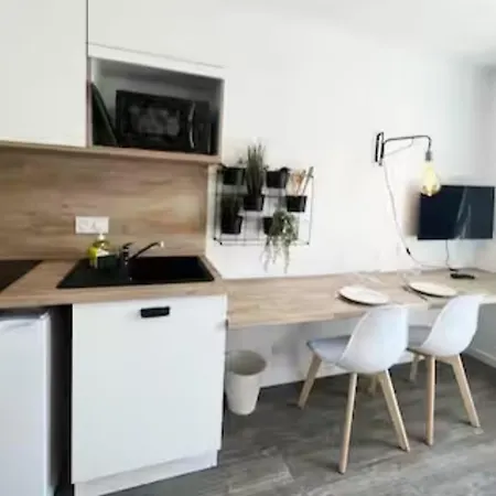 Апартаменты Les De L'albatros *